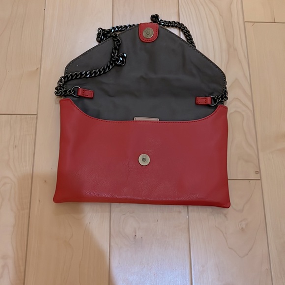 J.Crew leather envelope clutch w/chain / persimmon - Picture 2 of 3